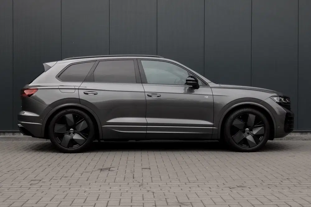 Volkswagen Touareg 3.0 TSi eHybrid 4MOTION R uit 2024, foto 10