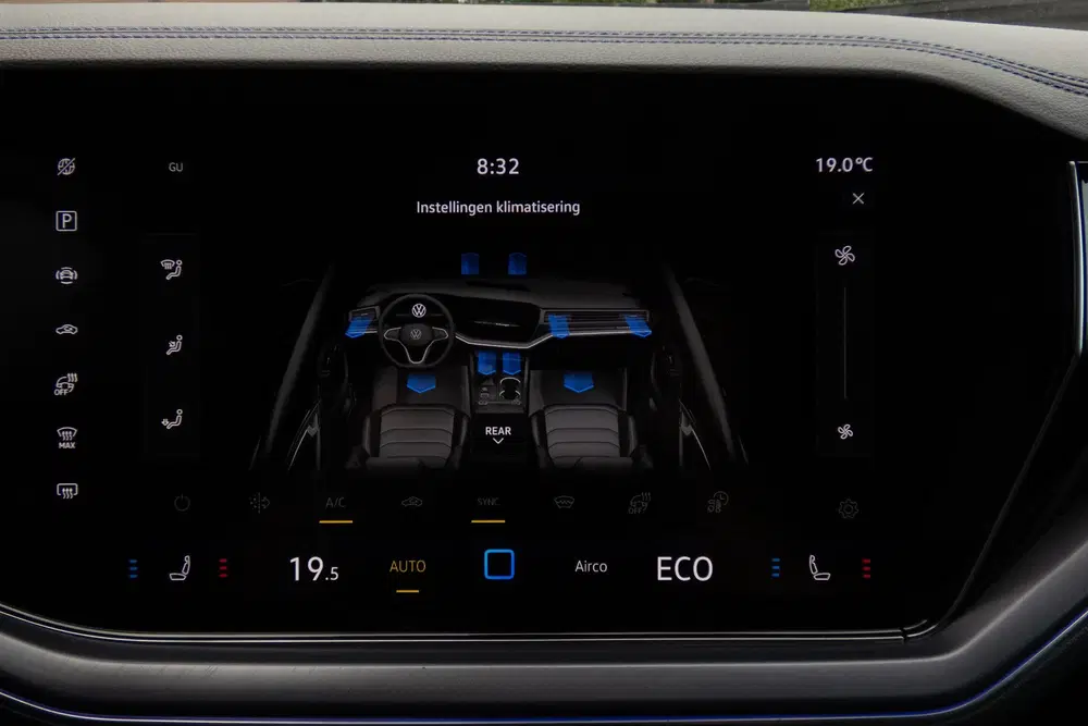Volkswagen Touareg 3.0 TSi eHybrid 4MOTION R uit 2024, foto 11