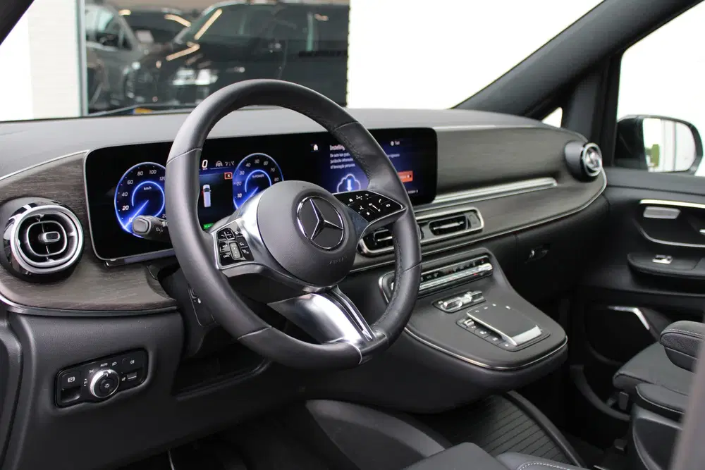 Mercedes-Benz EQV 300 L2 uit 2025, foto 7