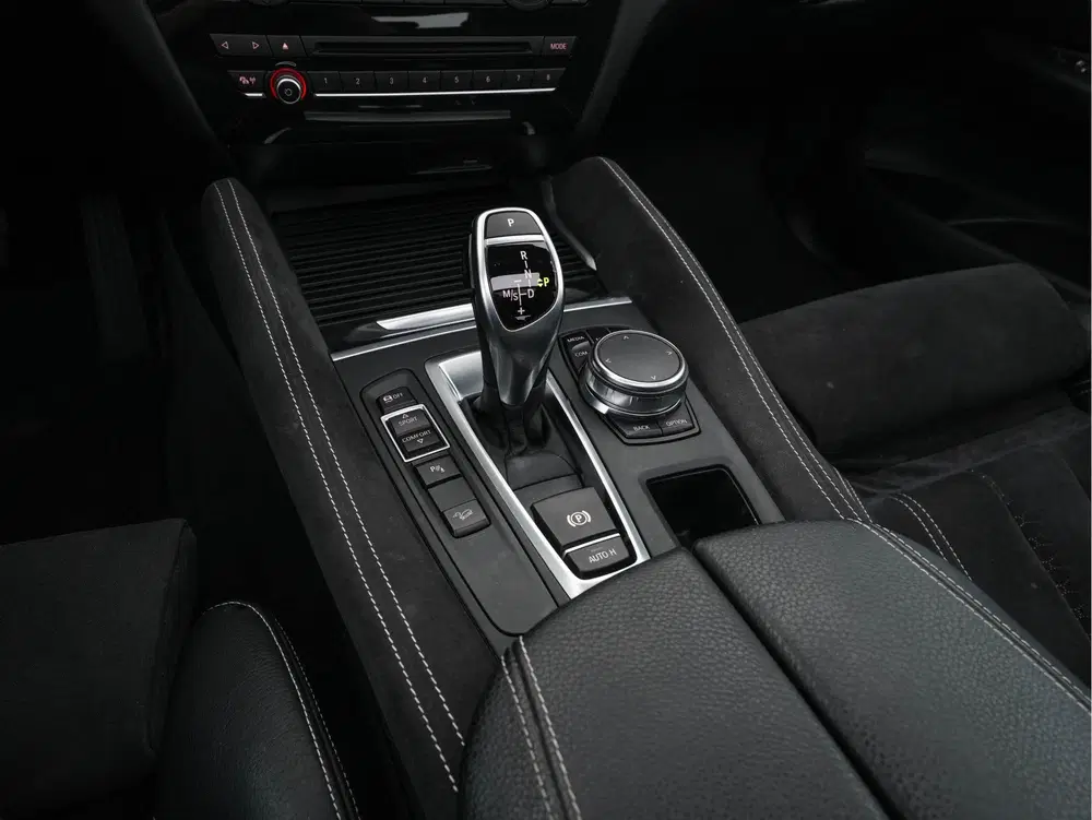BMW X6 xDrive30d High Executive Design-Edition-Ex uit 2019, foto 13