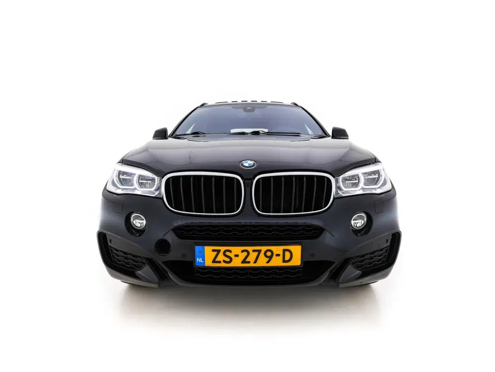 BMW X6 xDrive30d High Executive Design-Edition-Ex uit 2019, foto 2