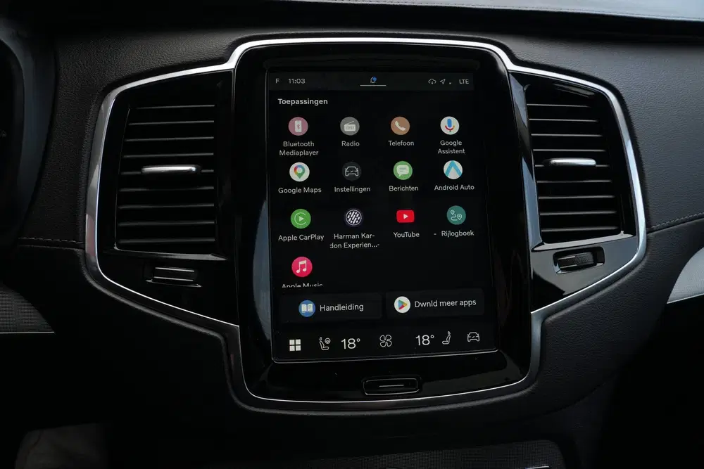 Volvo XC90 2.0 T8 Recharge AWD Plus Bright uit 2023, foto 15