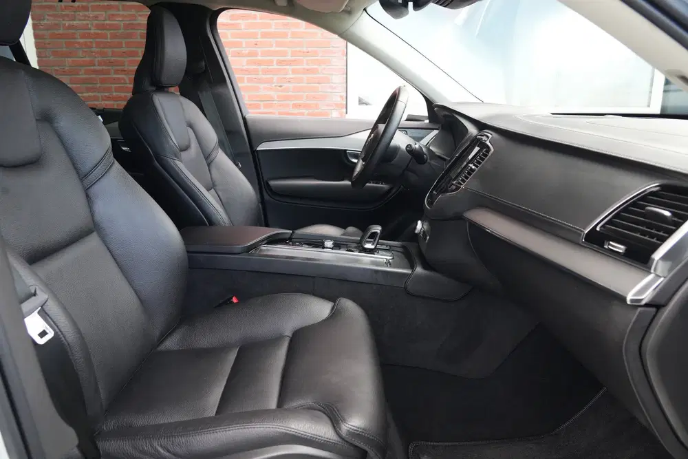 Volvo XC90 2.0 T8 Recharge AWD Plus Bright uit 2023, foto 9