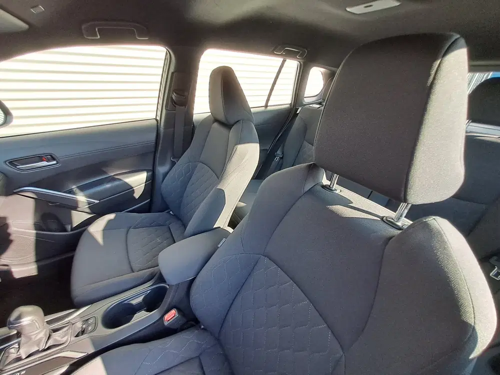 Toyota Corolla Cross 2.0 High Power Hybrid Active AUTOMAAT uit 2022, foto 10