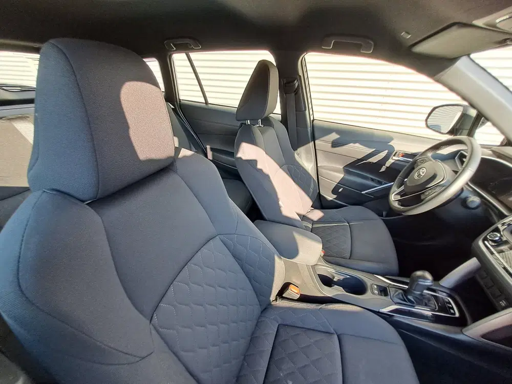 Toyota Corolla Cross 2.0 High Power Hybrid Active AUTOMAAT uit 2022, foto 13