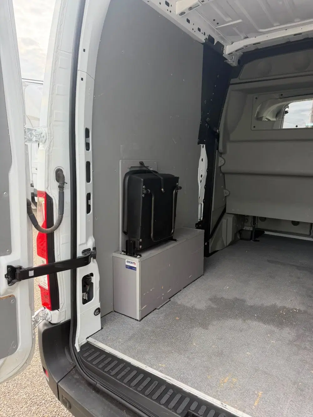 Renault Master T35 2.3 dCi 180 pk dubbel cabine 18.467 km uit 2023, foto 10