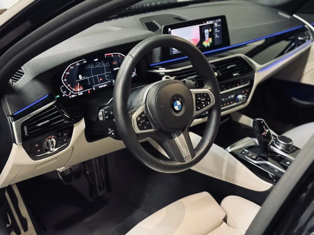 BMW 5-serie 5 Serie Touring 530i High Exe. M-Sport uit 2019, foto 15