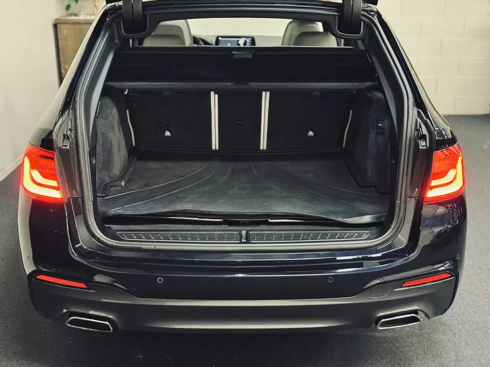 BMW 5-serie 5 Serie Touring 530i High Exe. M-Sport uit 2019, foto 6