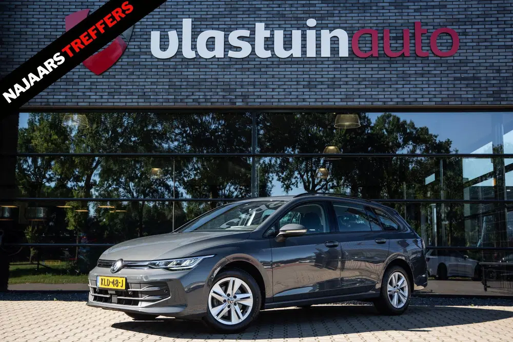 Volkswagen Golf 1.5 eTSI Life Edition uit 2025