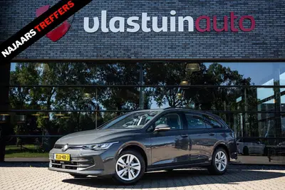Volkswagen Golf 1.5 eTSI Life Edition uit 2025