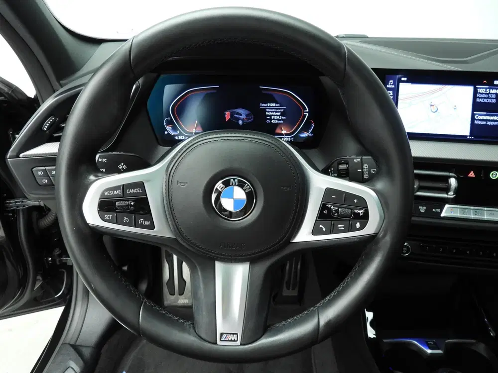 BMW 1-serie 5-deurs 118i uit 2021, foto 11