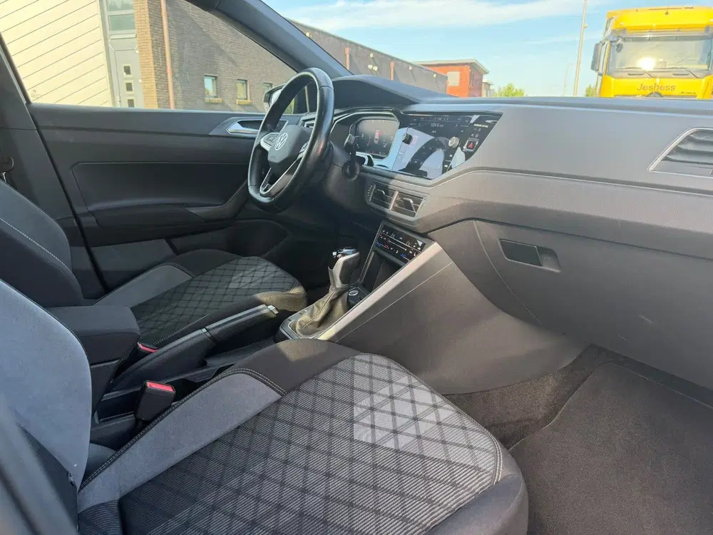 Volkswagen Polo 1.0 TSI R-Line Business uit 2024, foto 15