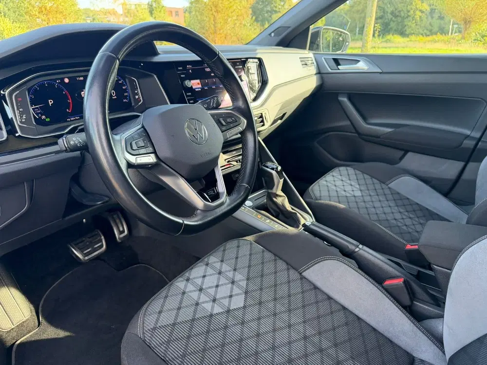 Volkswagen Polo 1.0 TSI R-Line Business uit 2024, foto 2