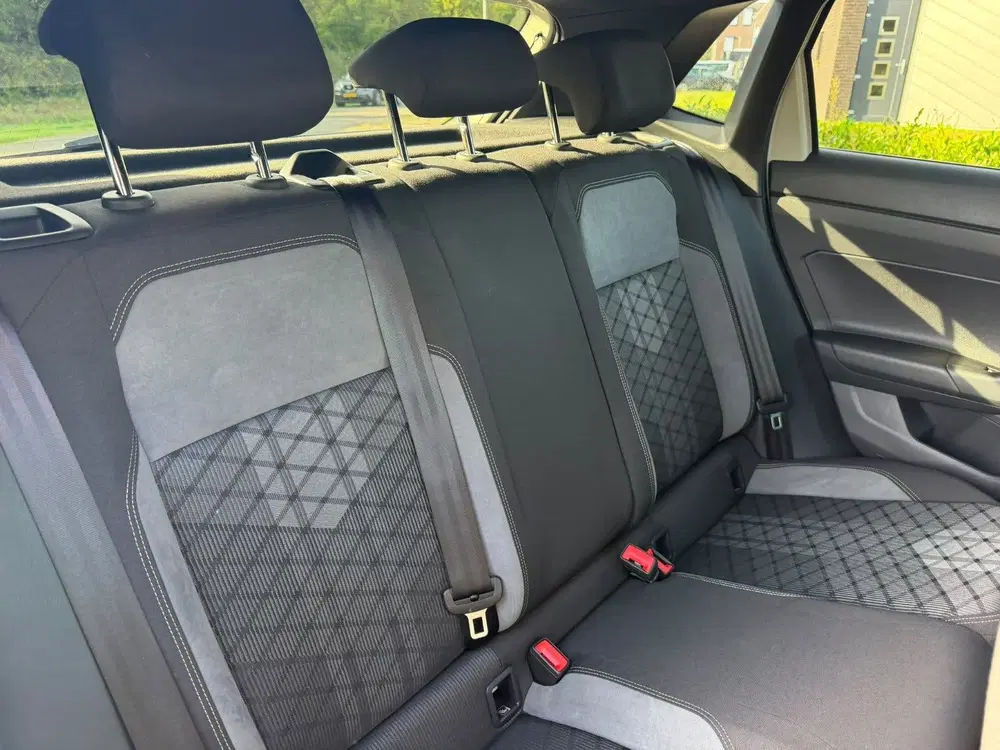Volkswagen Polo 1.0 TSI R-Line Business uit 2024, foto 4