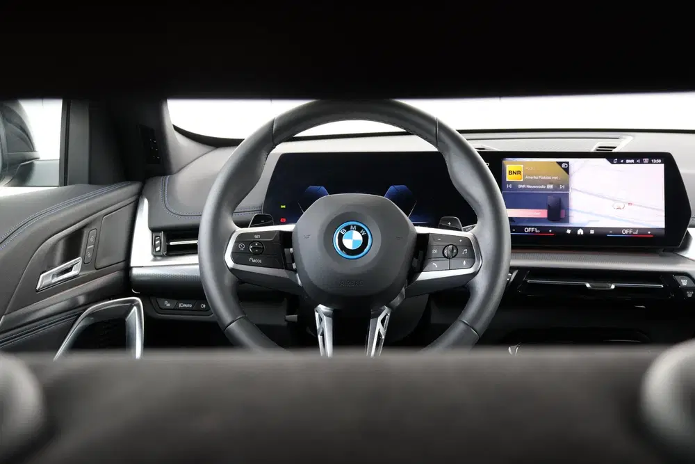 BMW X1 xDrive25e uit 2025, foto 14