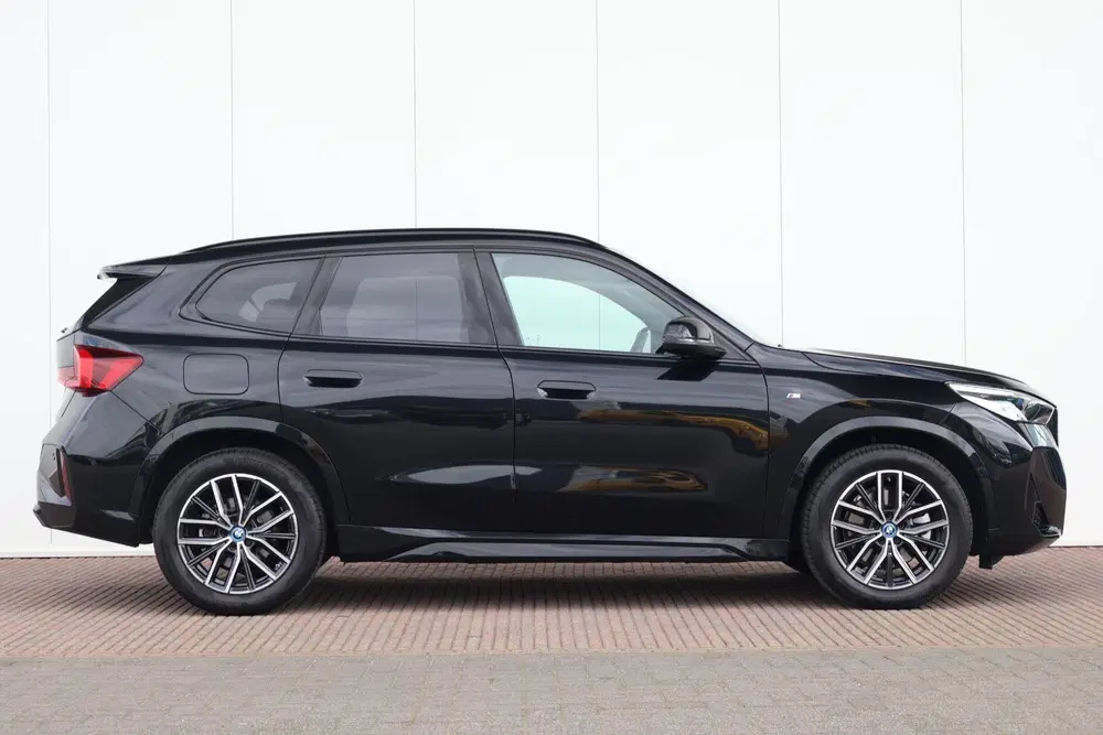 BMW X1 xDrive25e uit 2025, foto 5
