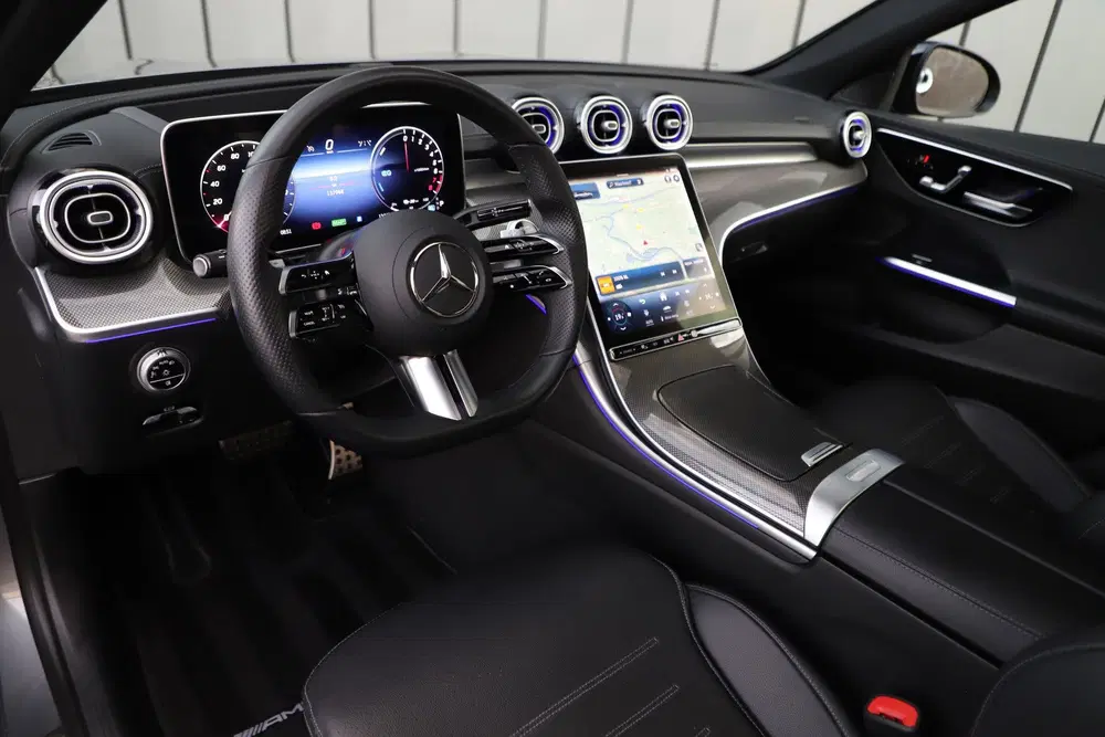 Mercedes-Benz C-Klasse 300e AMG uit 2022, foto 10