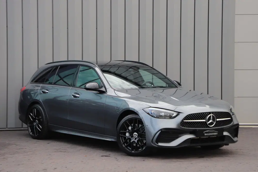 Mercedes-Benz C-Klasse 300e AMG uit 2022, foto 3