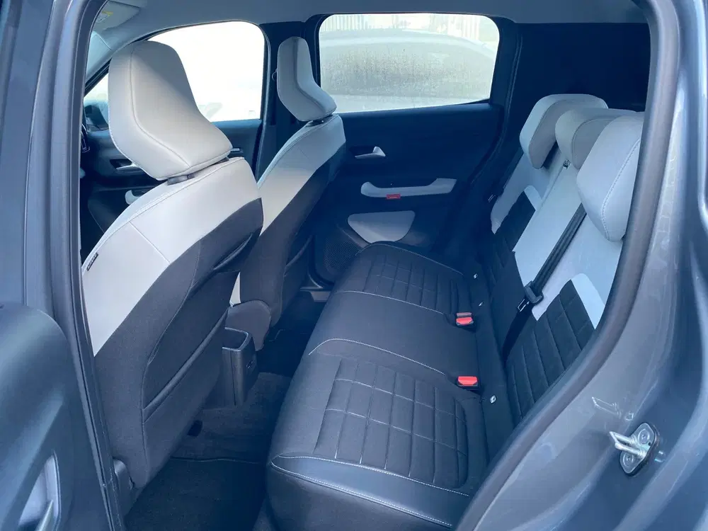 Citroën C3 1.2 Turbo 100pk Max NAVI uit 2025, foto 10