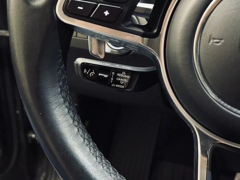 Porsche Cayenne 3.0 E-Hybrid uit 2021, foto 15