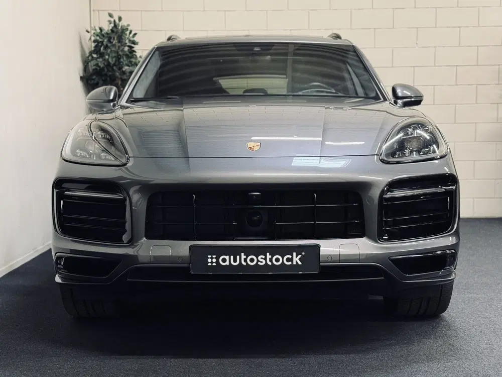 Porsche Cayenne 3.0 E-Hybrid uit 2021, foto 7