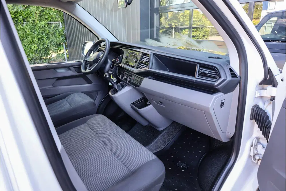 Volkswagen Transporter 2.0 TDI L2H1 150PK AC I Cr.Contr. uit 2021, foto 12