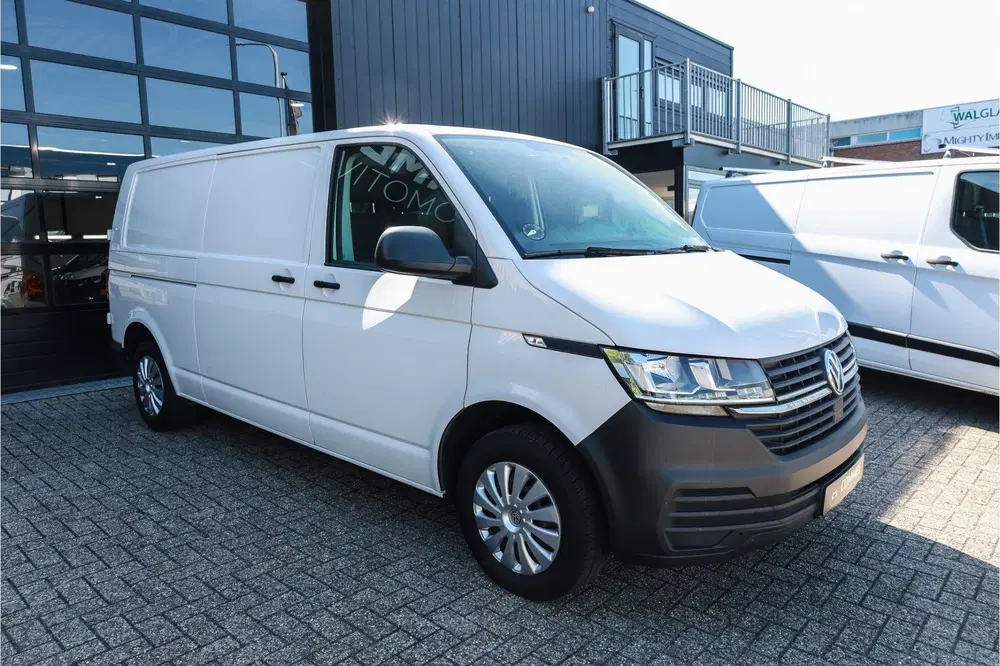 Volkswagen Transporter 2.0 TDI L2H1 150PK AC I Cr.Contr. uit 2021, foto 7