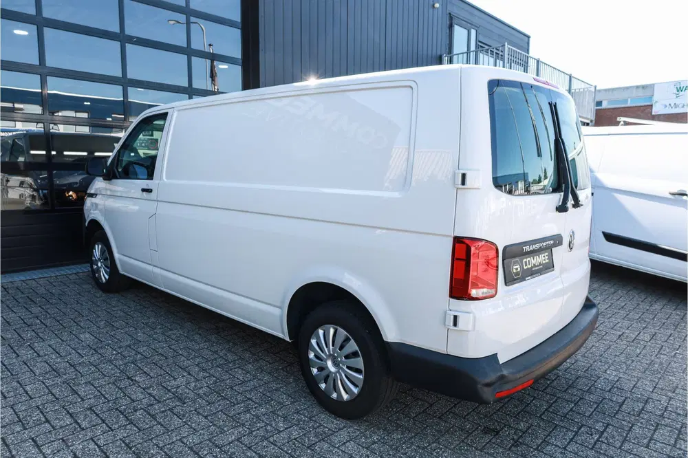 Volkswagen Transporter 2.0 TDI L2H1 150PK AC I Cr.Contr. uit 2021, foto 8