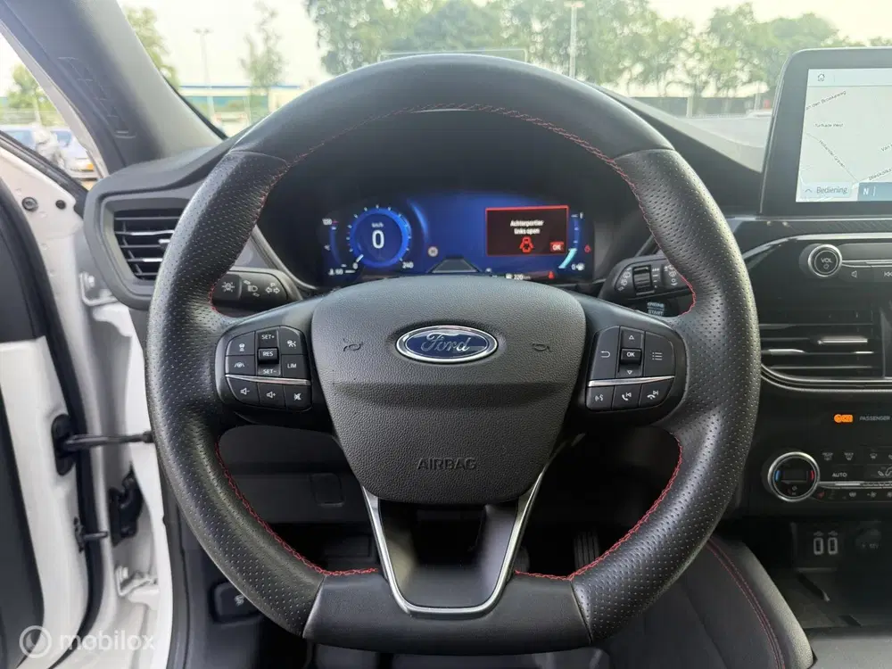 Ford Kuga 2.5 PHEV ST-Line X PANODAK uit 2021, foto 11
