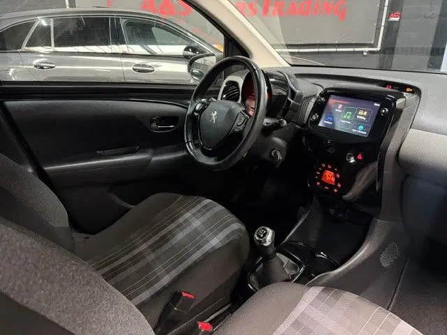 Peugeot 108 1.0 e-VTi Allure uit 2019, foto 6
