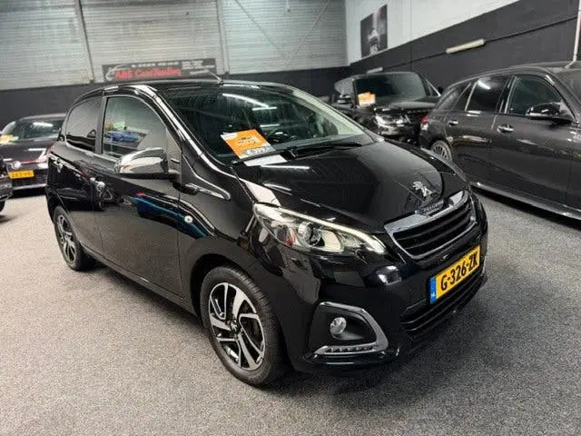 Peugeot 108 1.0 e-VTi Allure uit 2019, foto 9