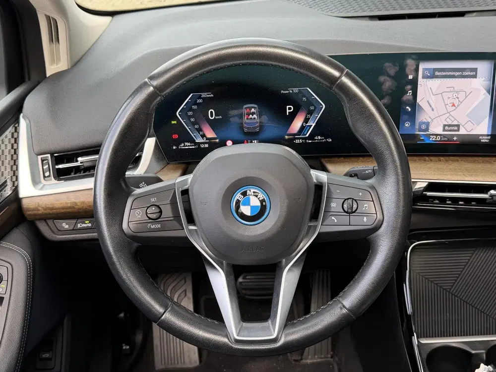 BMW 2-serie Active Tourer 225e xDrive Luxury Line 17" uit 2023, foto 5