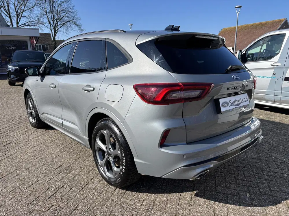 Ford Kuga 2.5 FHEV ST-Line uit 2025, foto 5