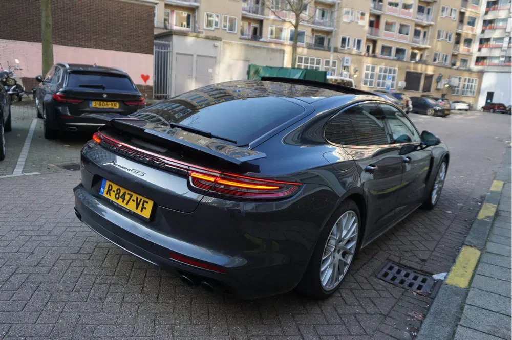 Porsche Panamera 4.0 GTS V8 BiTurbo uit 2020, foto 12