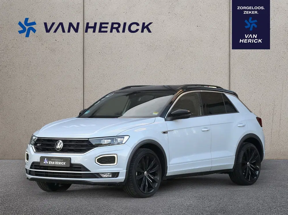 Volkswagen T-Roc 1.5 TSI 150PK R-Line Automaat uit 2022