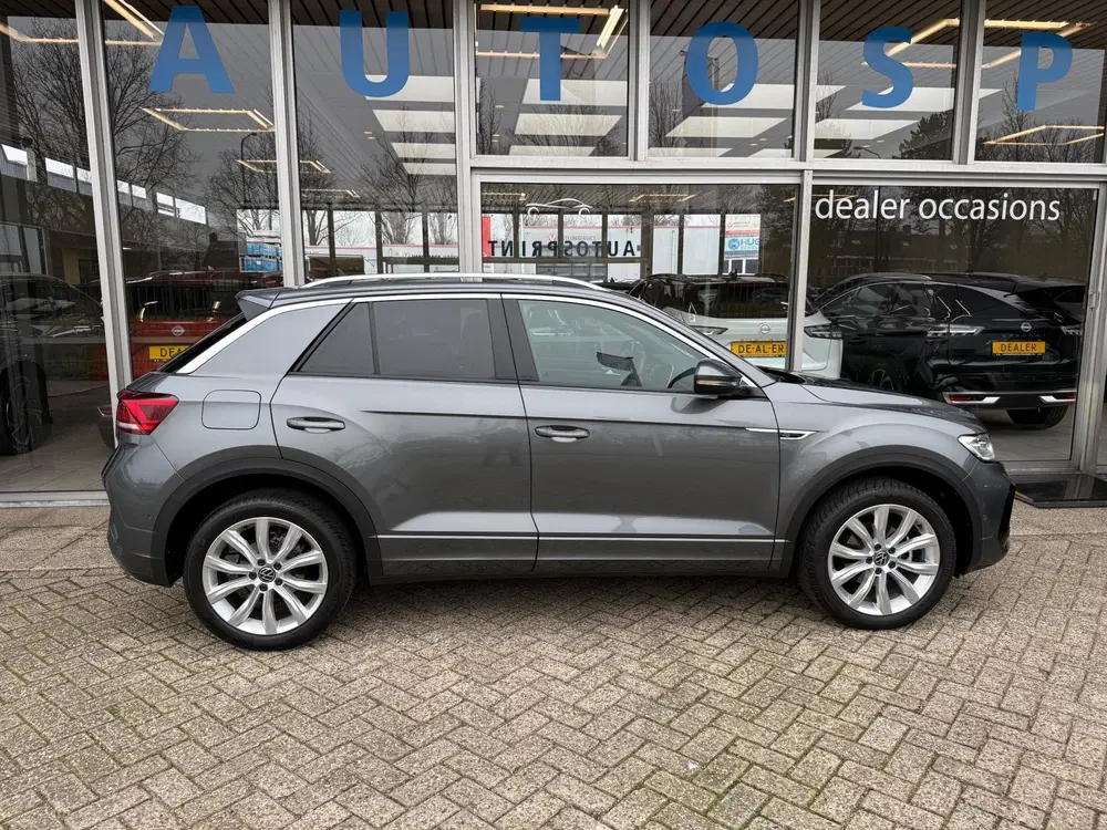 Volkswagen T-Roc 1.5 TSI R-Line Business 150PK uit 2025, foto 4