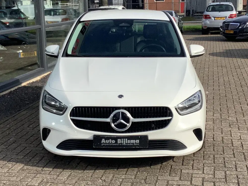 Mercedes-Benz B-Klasse Mercedes B-klasse 180 Star Edition automaa uit 2024, foto 3