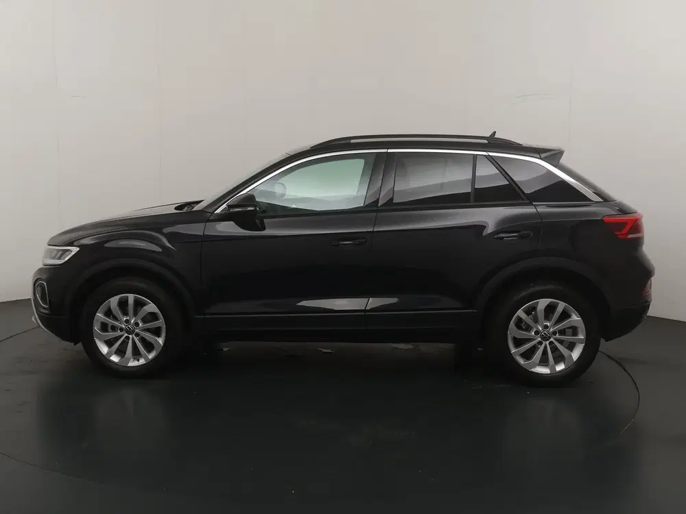 Volkswagen T-Roc 1.5 TSI Life Edition uit 2025, foto 3