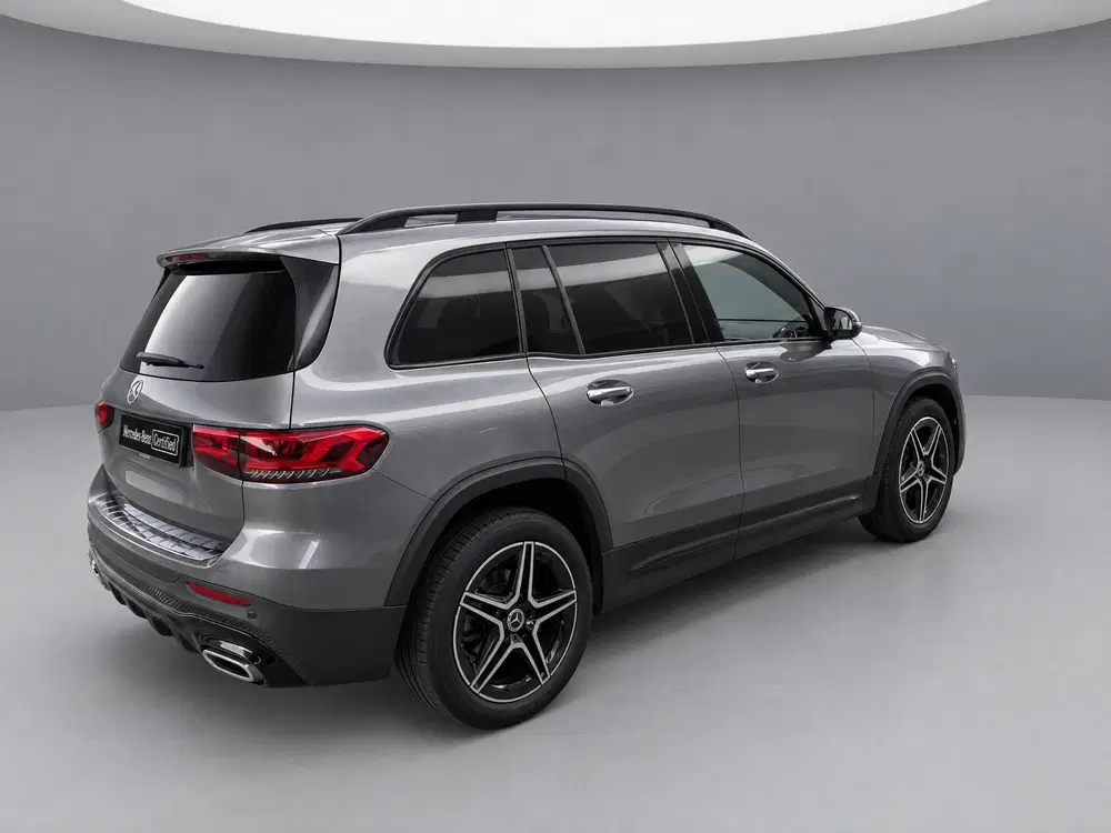 Mercedes-Benz GLB 200 AMG Line uit 2021, foto 2