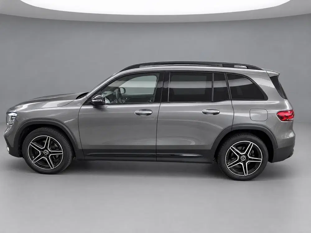 Mercedes-Benz GLB 200 AMG Line uit 2021, foto 3