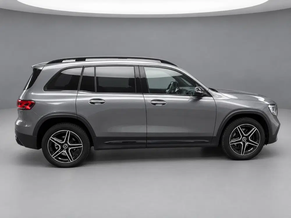 Mercedes-Benz GLB 200 AMG Line uit 2021, foto 4