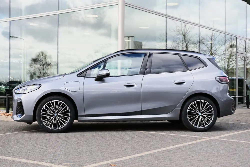 BMW 2-serie Active Tourer 225e xDrive M Sport Automaat uit 2026, foto 5