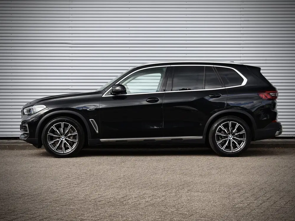 BMW X5 xDrive45e xLine uit 2022, foto 10