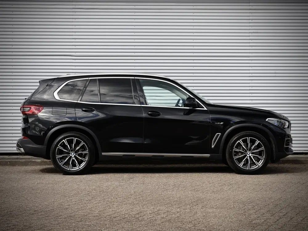 BMW X5 xDrive45e xLine uit 2022, foto 13