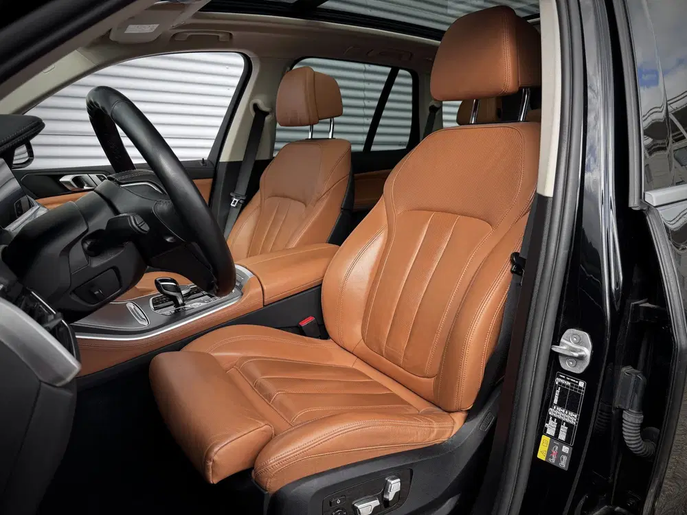 BMW X5 xDrive45e xLine uit 2022, foto 6