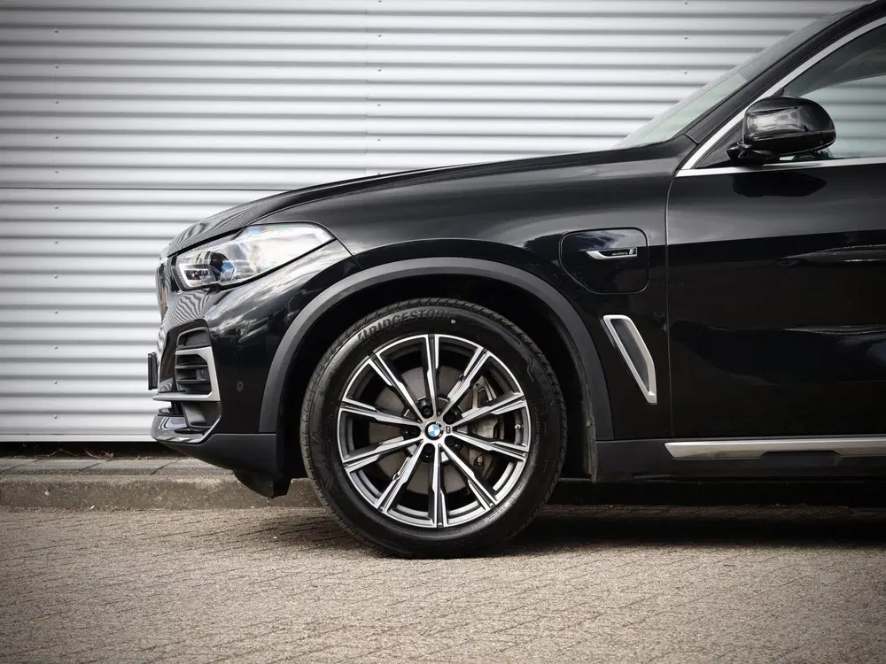 BMW X5 xDrive45e xLine uit 2022, foto 9