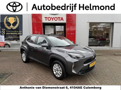 Toyota Yaris Cross 1.5 Hybrid Active Adaptieve cruise contro uit 2024
