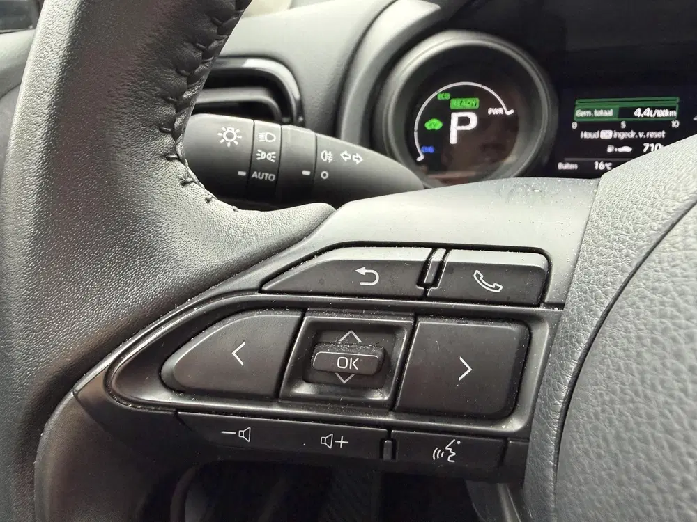 Toyota Yaris Cross 1.5 Hybrid Active Adaptieve cruise contro uit 2024, foto 15