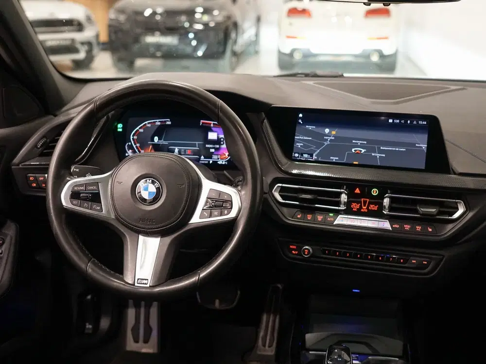 BMW 1-serie 118i M-Sport uit 2019, foto 10