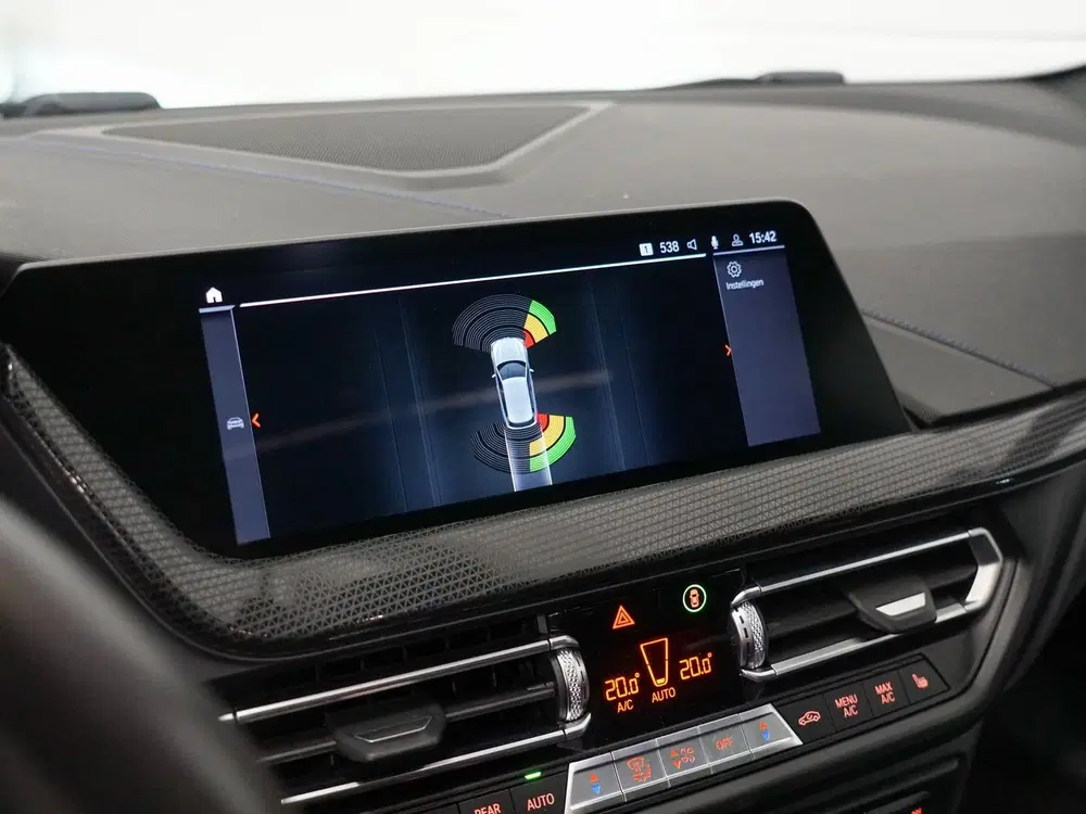 BMW 1-serie 118i M-Sport uit 2019, foto 14